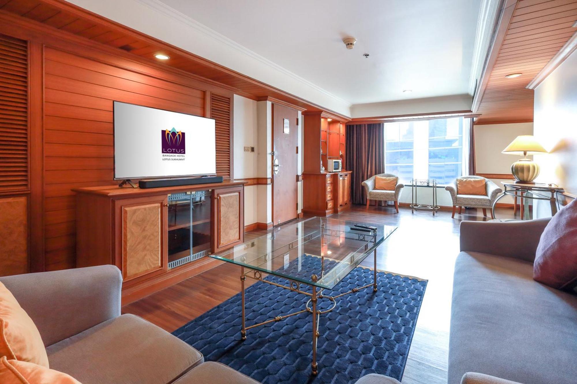 Bangkok Hotel Lotus Sukhumvit 33 By Compass Hospitality Exterior photo